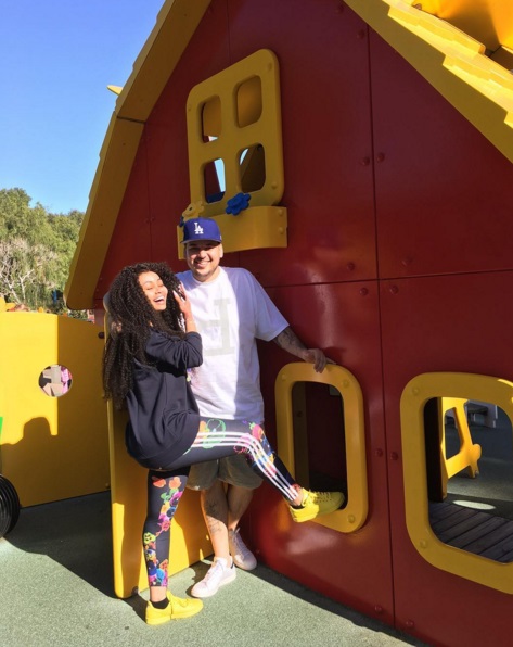 Rob Kardashian and Blac Chyna Celebrate his Birthday at legoland