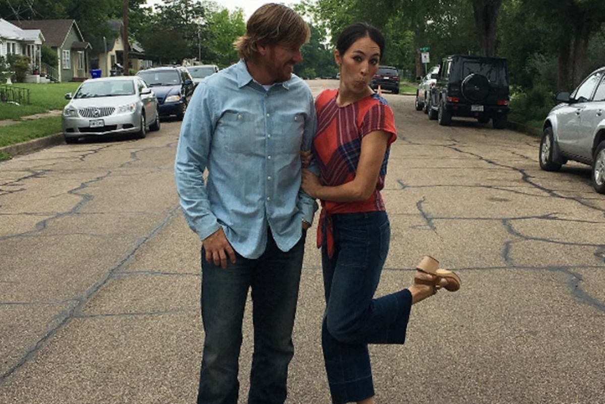 Fixer Upper 12 Behind The Scenes Secrets Fame10 | fixer upper cancelled donna wants to expose dutchess for Fixer Upper 12 Behind The Scenes Secrets Fame10 | fixer upper cancelled donna wants to expose dutchess for